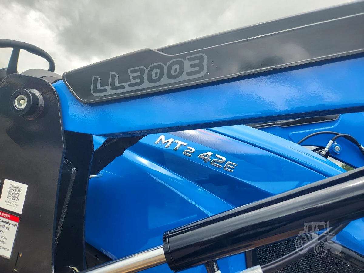 LS MT242E